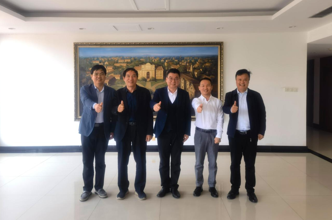 校長趙同謙與東莞校友會、廣東校友會負責人座談交流